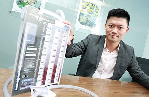 蔡彥表示,公司決意轉型發展醫療器械業務,在品質管理、製造系統、產品開發、市場及銷售渠道等各方面均做足準備。 蔡彥表示,公司決意轉型發展醫療器械業務,在品質管理、製造系統、產品開發、市場及銷售渠道等各方面均做足準備。
